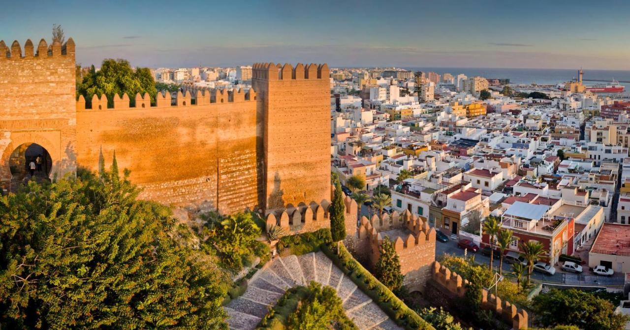 Apartamento Con Parking Gratis En El Centro, 2 Dormitorios Almería Exterior foto
